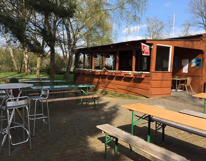 Ferienpark Tannenbruchsee 노이슈타트암루벤베르크 외부 사진